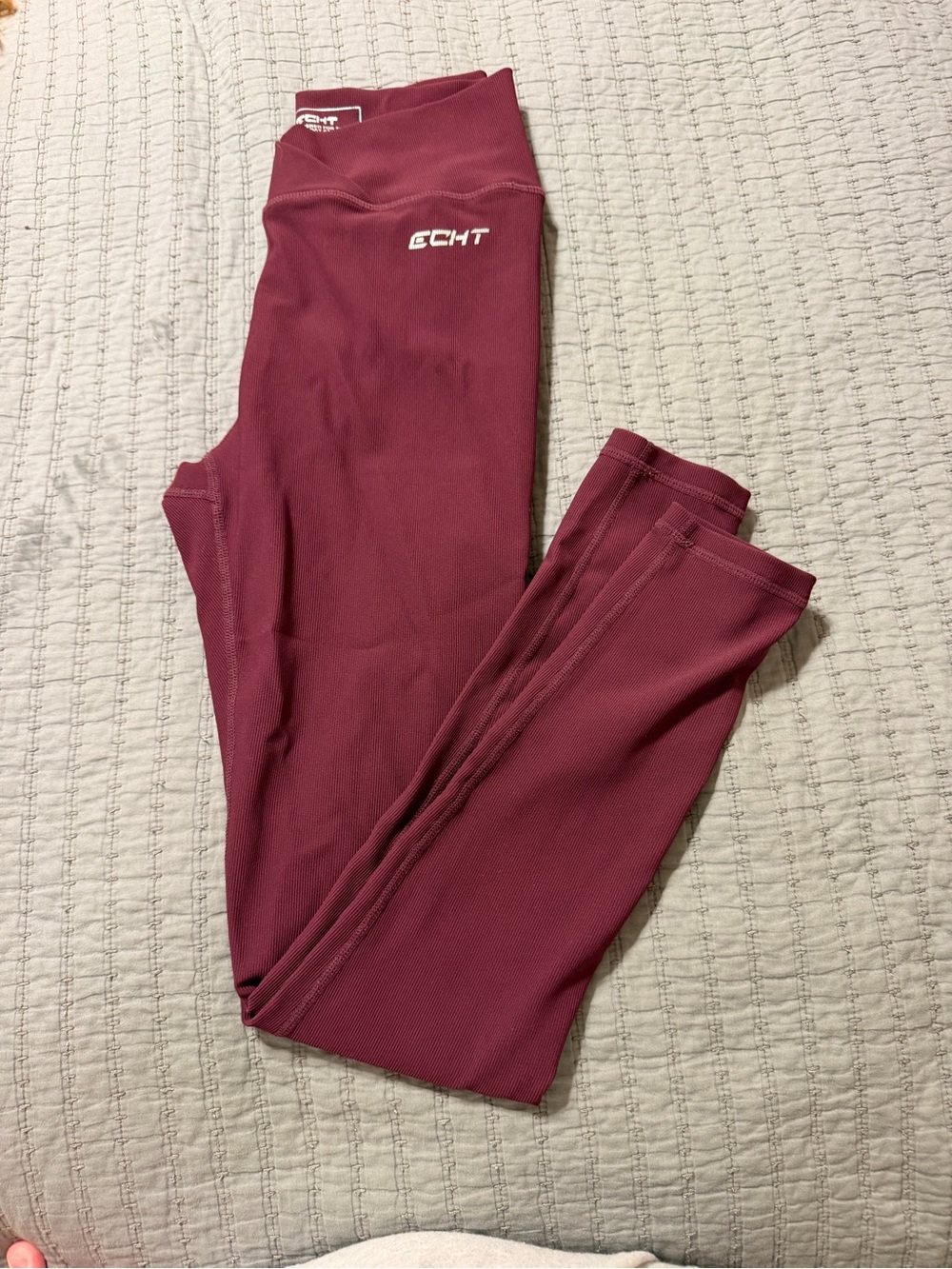 ECHT Maroon Ribbed V Leggings